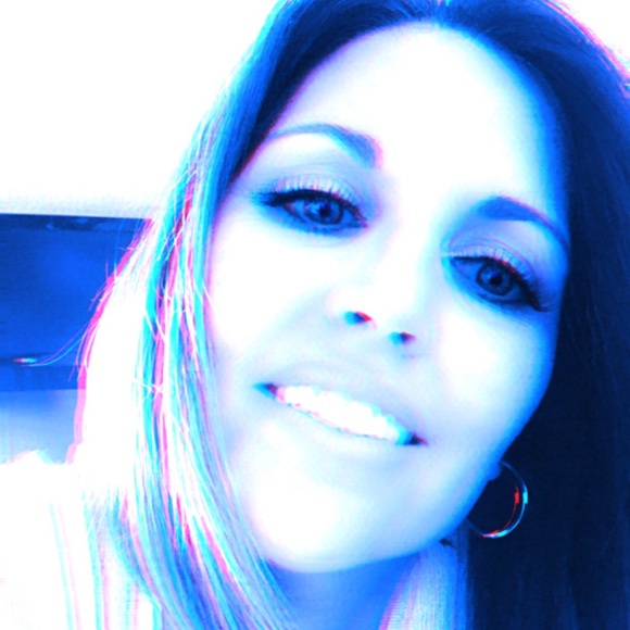 Meet the Posher - Picture 1 of 1